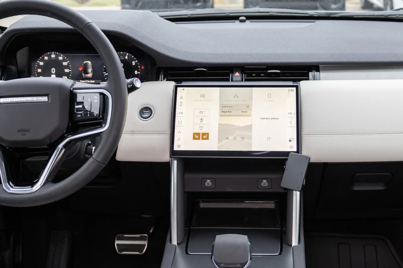 Land Rover Discovery Sport Console Mount