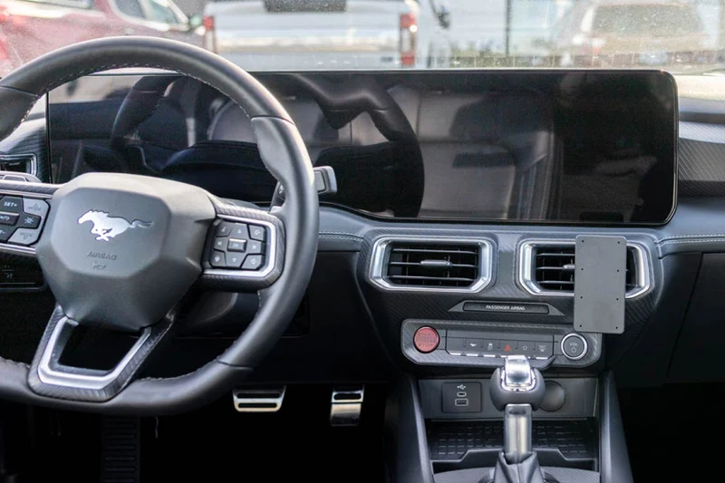 Center Dash Mount for Ford Mustang