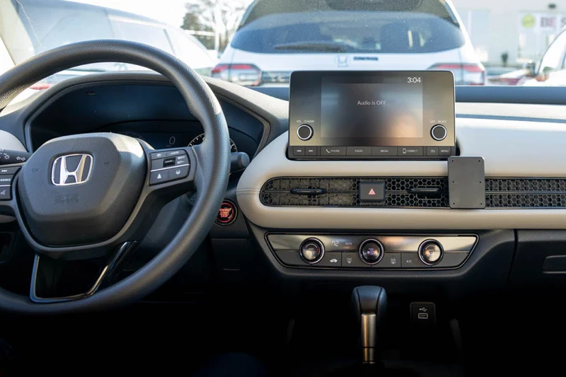 Center Dash Mount