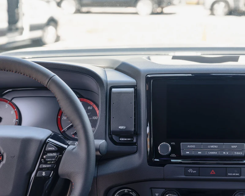 Center Dash Mount for Nissan Frontier