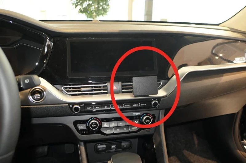 Center Dash Mount for Kia Niro