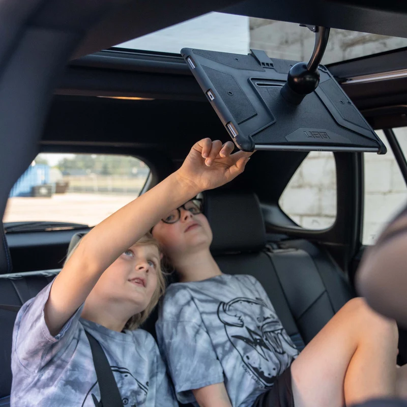 iOtraveler Suction Magnetic Car Phone Mount