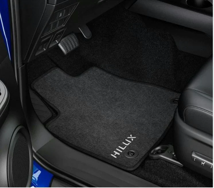 Mattenset Toyota Hilux 2015 EC >
