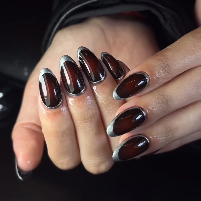 Stylische Stiletto-Nägel mit elegantem Glanz Karnz