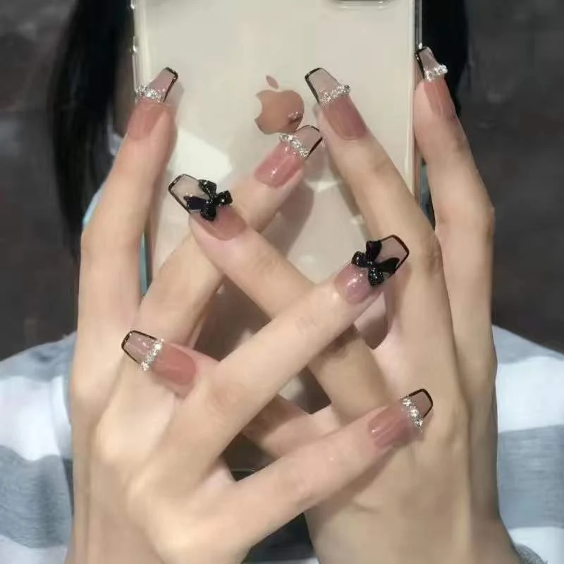 Nagelkunst Karnz