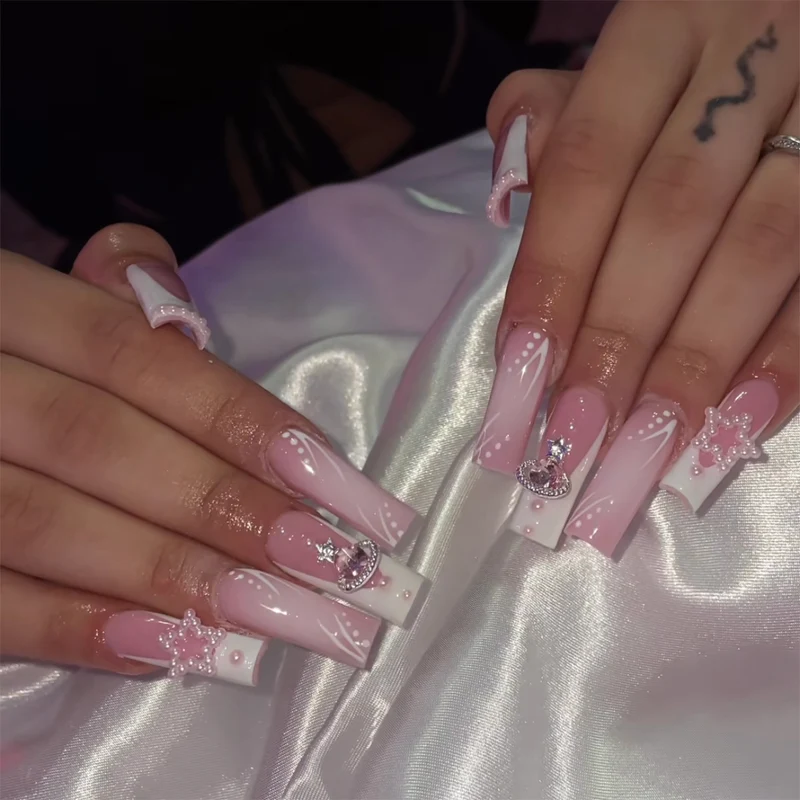 Glamouröse Dekorative Press-On Nagelkunst Karnz